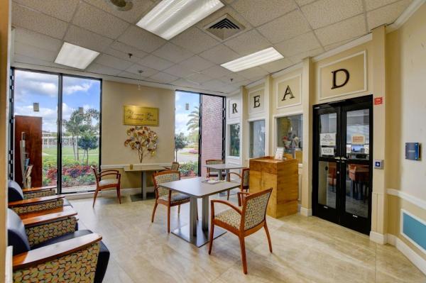 Richmond, 140 Richmond E, Deerfield Beach, Florida 33442, image 2