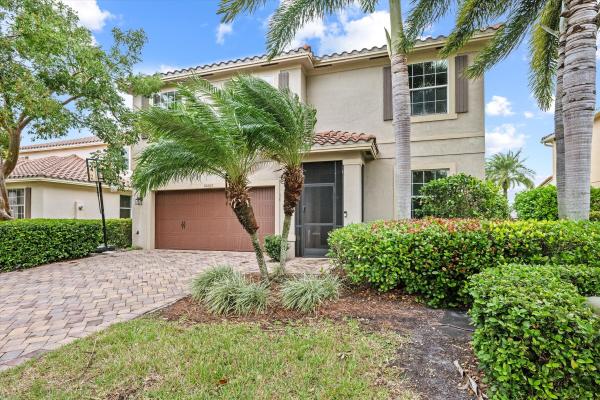 Oakmont Estates, 10603 Ivanhoe Ln, Wellington, Florida 33414, image 2