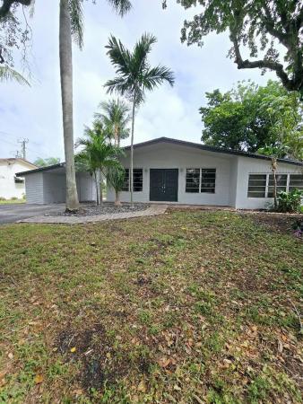 Norwood, 560 SE 2nd Ter, Pompano Beach, Florida 33060, image 1