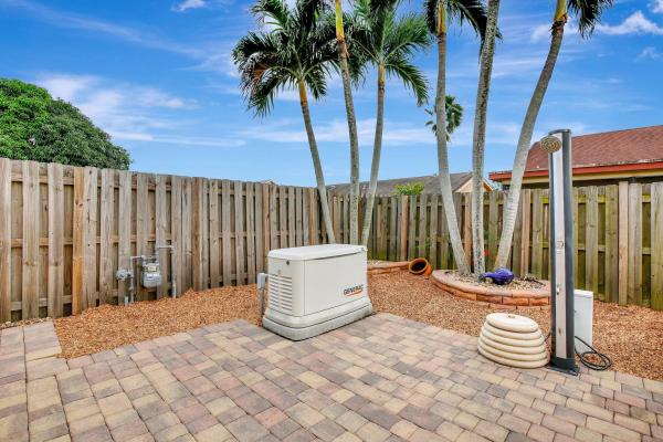 Windward Isle, 11840 NW 41st St, Sunrise, Florida 33323, image 3