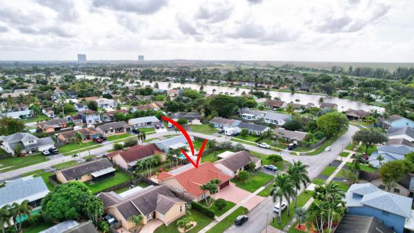 Windward Isle, 11840 NW 41st St, Sunrise, Florida 33323, image 2