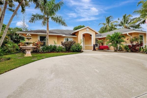 Florida Gardens, 61 W Cypress Rd, Lake Worth Beach, Florida 33467, image 1