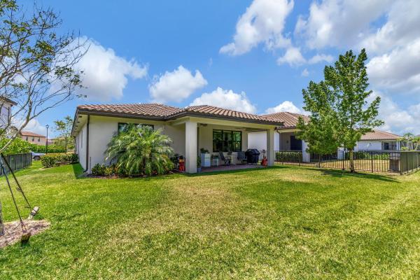 BellaSera, 3566 Haldin Pl, Royal Palm Beach, Florida 33411, image 3