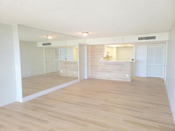 Jefferson Tower, 2425 Presidential Way #603, West Palm Beach, Florida 33401, image 1