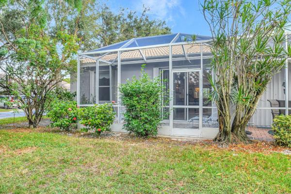 Palm Isles West, 9607 Crescent View Dr N, Boynton Beach, Florida 33437, image 1