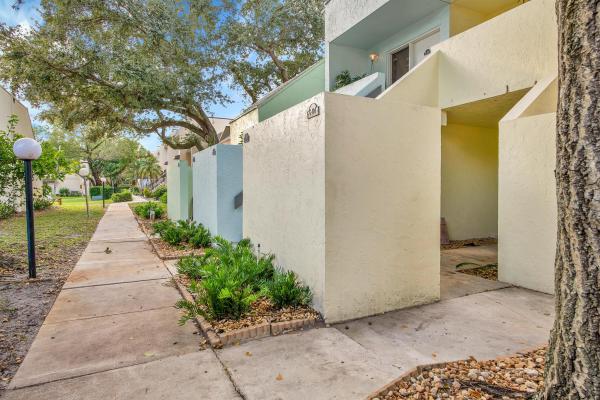 The Racquet Club Of Deer Creek, 41 Deer Creek Rd #G104, Deerfield Beach, Florida 33442, image 1