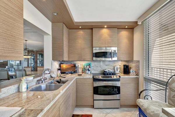 Silver Thatch Intracoastal Apartments, 521 N Riverside Dr #1207, Pompano Beach, Florida 33062, image 1
