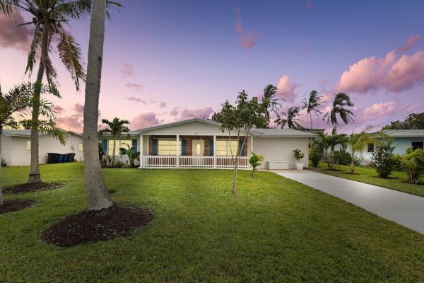 Thumb Point, 1617 Frances Ave, Fort Pierce, Florida 34949, image 1