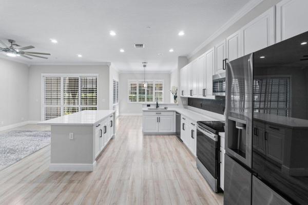 Carriage Pointe Townhomes, 100 Nottingham Pl, Boynton Beach, Florida 33426, image 1