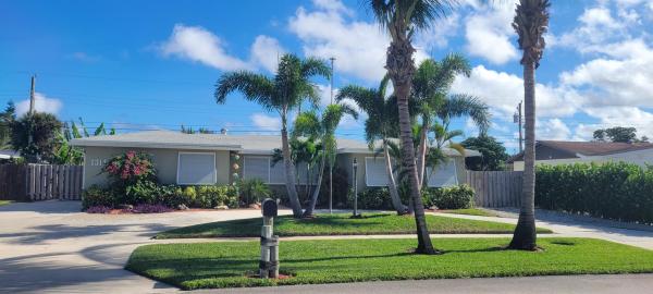 Polo Club Estates, 1314 Barrington Dr, West Palm Beach, Florida 33406, image 1