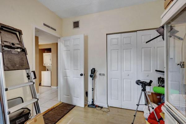 4511 Oak Terrace Dr, Greenacres, Florida 33463, image 1