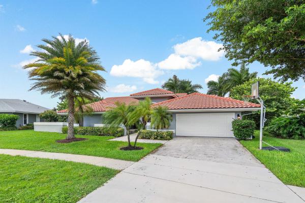 Margate Place Of Greenview Shores 2, 2281 Seaford Dr, Wellington, Florida 33414, image 1