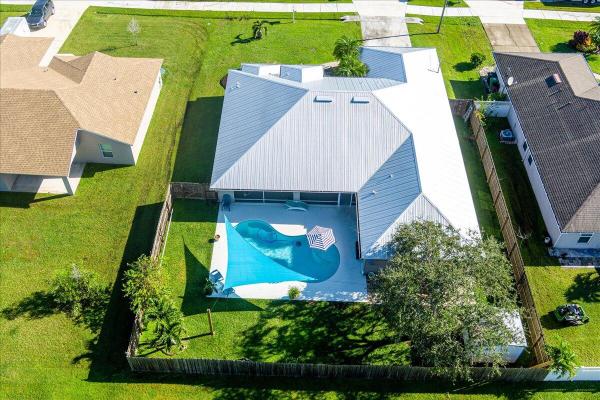 5320 NW Milner Dr, Port St. Lucie, Florida 34983, image 3