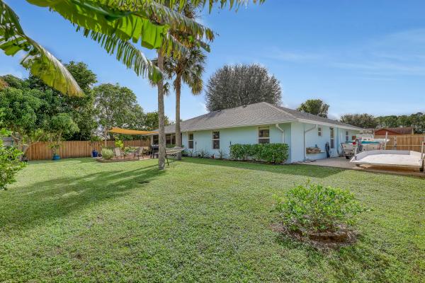 Hawthorn, 110 Sunflower Cir, Royal Palm Beach, Florida 33411, image 3
