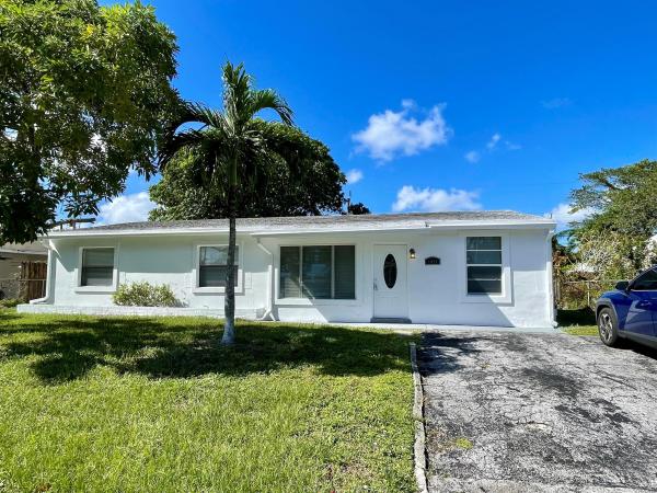 Broadview Country Club Estates, 1811 SW 63rd Ter, North Lauderdale, Florida 33068, image 1