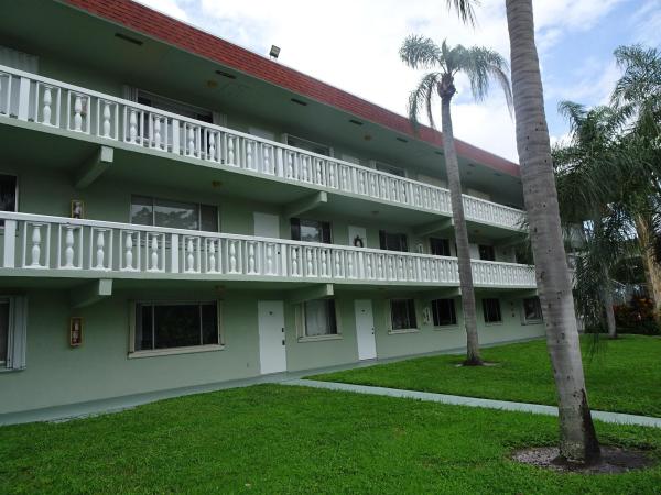 Regal Palms, 3100 Springdale Blvd #314, Palm Springs, Florida 33461, image 1