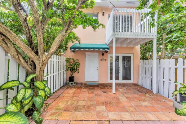 1912 NE 6th St, Deerfield Beach, Florida 33441, image 1