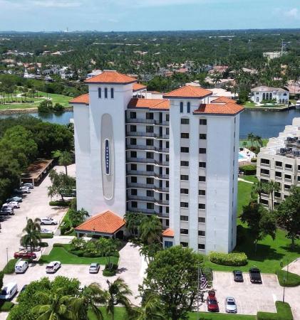 Seamark, 370 Golfview Rd #104, North Palm Beach, Florida 33408, image 1