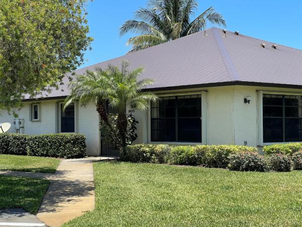 1605 Laurel Leaf Ln #A, Fort Pierce, Florida 34950, image 1