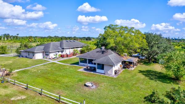 Santa Rosa Groves, 20363 Antoinette St, Loxahatchee, Florida 33470, image 1