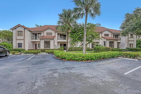Dunbar Woods, 1143 Duncan Cir #203, Palm Beach Gardens, Florida 33418, image 1