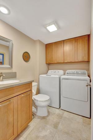 Lago Lucerne, 3889 Louis Dr, Lake Worth, Florida 33461, image 1