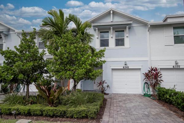 Catalina Townhomes, 6341 Topsail Dr, West Palm Beach, Florida 33413, image 1