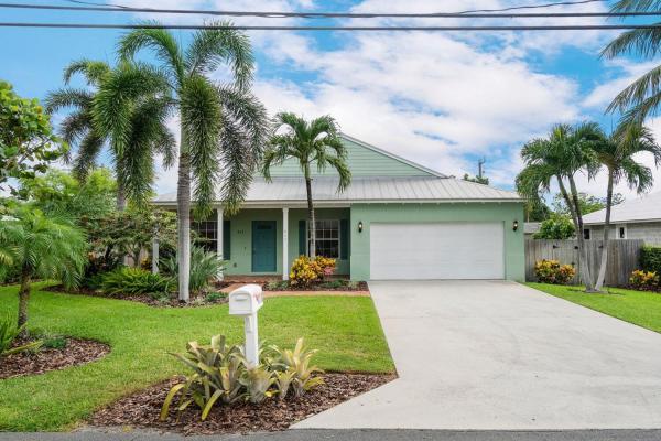 Laurel Hills, 411 NW 7th St, Boynton Beach, Florida 33426, image 1