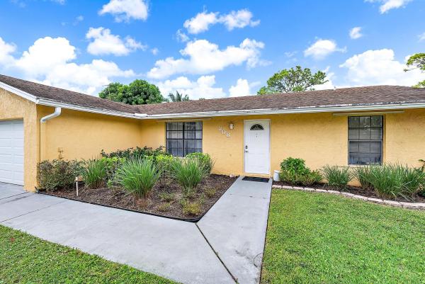 The Willows, 208 Bobwhite Rd, Royal Palm Beach, Florida 33411, image 3