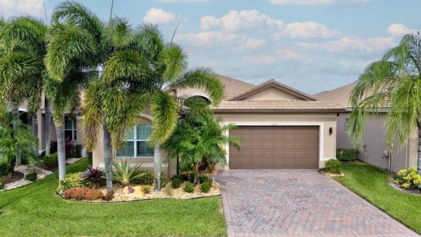 Valencia Cove, 8279 Cloud Peak Dr, Boynton Beach, Florida 33473, image 1