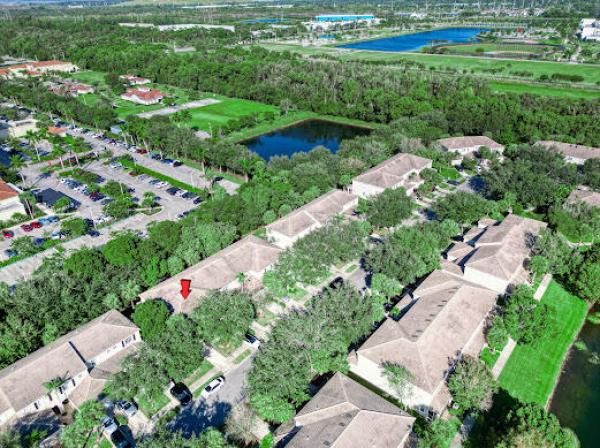 Palmbrooke Townhomes, 4859 Palmbrooke Cir, West Palm Beach, Florida 33417, image 1
