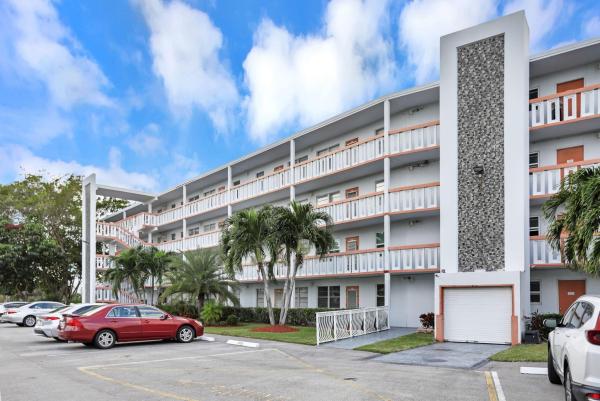 Westbury, 3004 Westbury F #3004, Deerfield Beach, Florida 33442, image 1