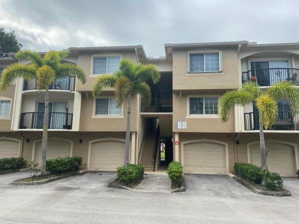 Grand View At Crestwood, 500 Crestwood Ct #508, Royal Palm Beach, Florida 33411, image 1