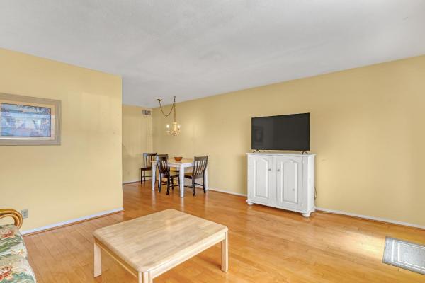 Lake Colony, 101 Doolen Ct #108, North Palm Beach, Florida 33408, image 1
