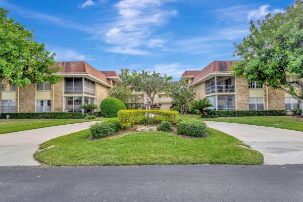 Tamberlane, 5510 Tamberlane Cir #146, Palm Beach Gardens, Florida 33418, image 1