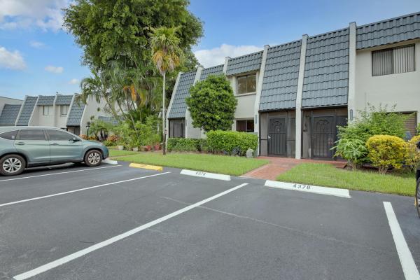 The Townhouses At The Fountains Of Palm Beach, 4376 Fountains Dr #4376, Lake Worth Beach, Florida 33467, image 1