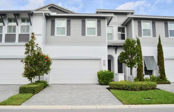 Pointe 100, 22954 Clear Echo 30th Dr #30, Boca Raton, Florida 33433, image 1