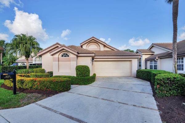 Riverwind At Jonathan's Landing, 16510 Riverwind Ct, Jupiter, Florida 33477, image 1