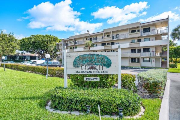 Banyan Tree Village, 555 Banyan Tree Ln #11, Delray Beach, Florida 33483, image 1