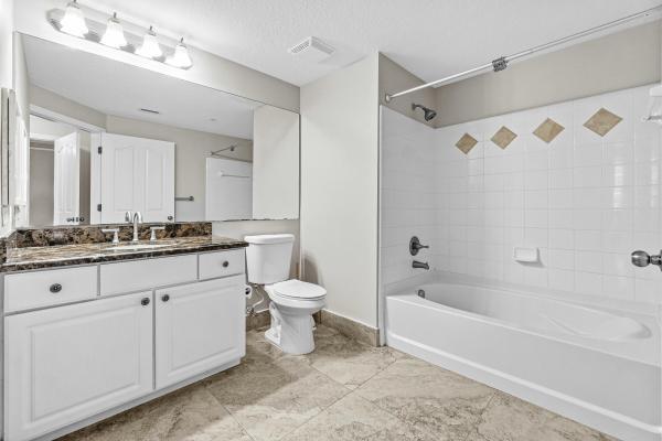 Fiore At The Gardens, 4104 Myrtlewood Cir E, Palm Beach Gardens, Florida 33418, image 2
