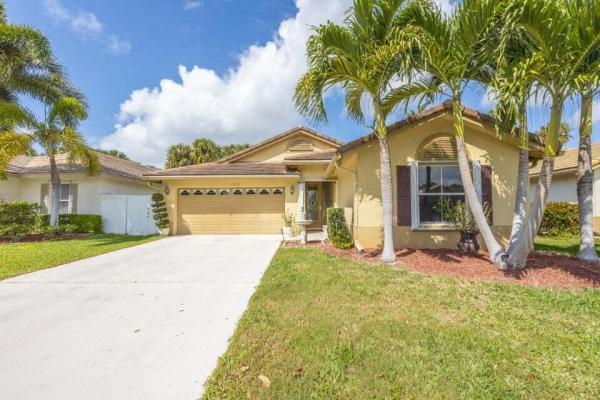 Lawrence Oaks, 7821 Manor Forest Ln, Boynton Beach, Florida 33436, image 1