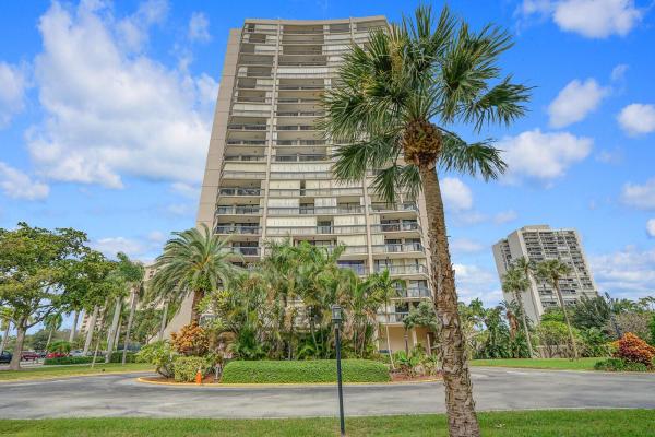 Jefferson Tower, 2425 Presidential Way #1404, West Palm Beach, Florida 33401, image 1