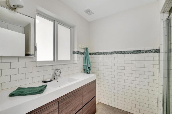 North Lake Worth, 1821 N J Ter, Lake Worth Beach, Florida 33460, image 1