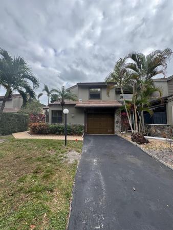 Cinnamon, 11162 Marjoram Dr, Palm Beach Gardens, Florida 33418, image 1