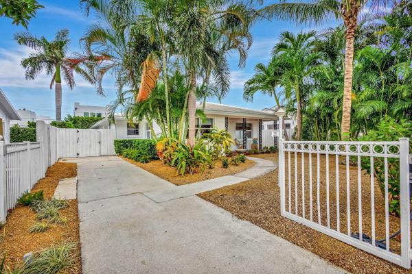 Southland Park, 201 Greymon Dr, West Palm Beach, Florida 33405, image 1