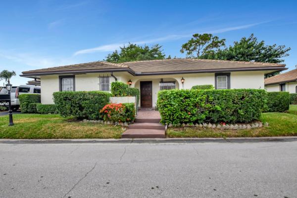 Pine Villas, 428 Pine Villa Dr, Atlantis, Florida 33462, image 1