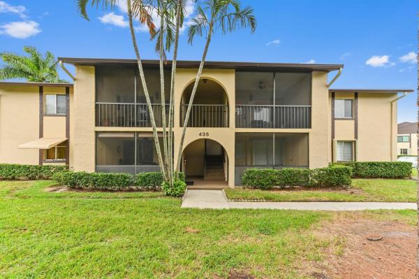 Pine Ridge South 4, 435 Pine Glen Ln #B-2, Greenacres, Florida 33463, image 1