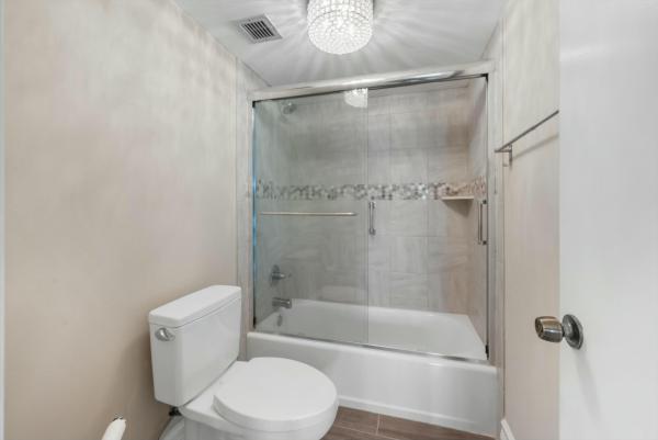 Lake Harbour Towers, 401 Lake Shore Dr #705, Lake Park, Florida 33403, image 1