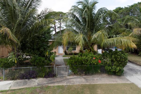 Rolling Green Ridge, 1611 NW 3rd St, Boynton Beach, Florida 33435, image 1