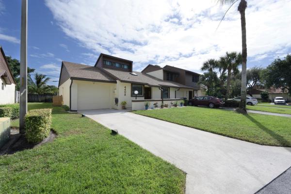 Hidden Hollow, 4408 Rende Ln, Lake Worth, Florida 33461, image 1